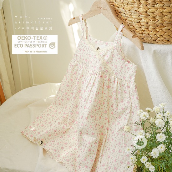 [new10%↓ 6.7 11am까지]  작은 꽃들이 어여쁘게 흩날리는 날이죠 - pink lace point baby cotton sleeveless dress