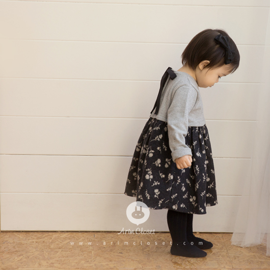 [Sale] [2차제작] 매혹적인 그녀의 하루 :) - flower ribbon black baby dress