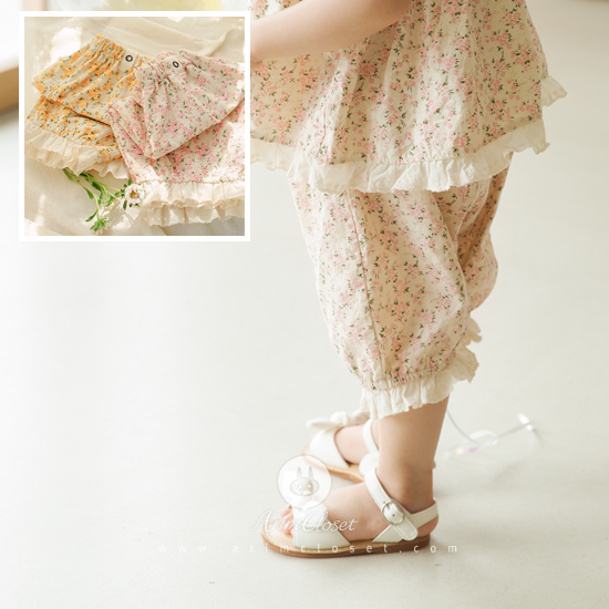 [2차제작]예쁜 꽃잎들로 만든 쪼꼬미의 귀여운 바지래요 :) - so cute pink flower, yellow flower lace point cotton baby pants